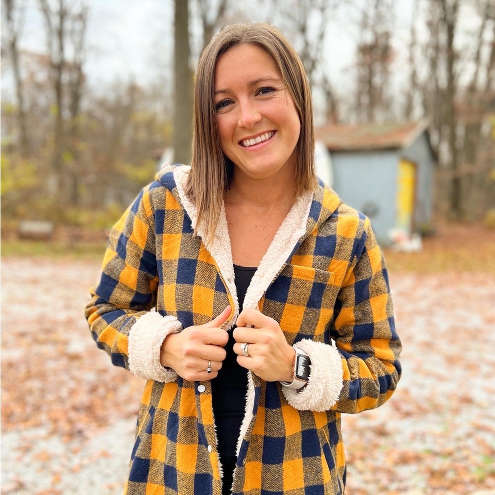 Meet your Posher, Alivia